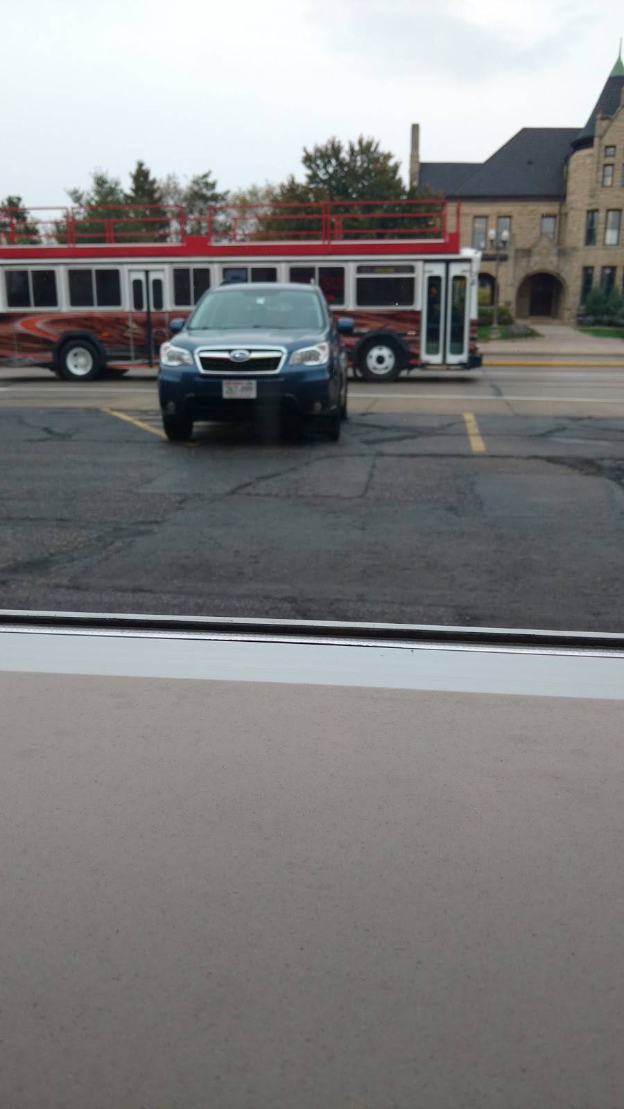 Subway Restaurants | restaurant | 319 Broadway St S, Menomonie, WI 54751, USA | 7152356466 OR +1 715-235-6466