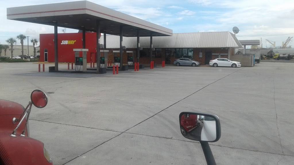 Subway | meal takeaway | 8001 W St Bernard Hwy Suite F, Arabi, LA 70032, USA | 5043099606 OR +1 504-309-9606