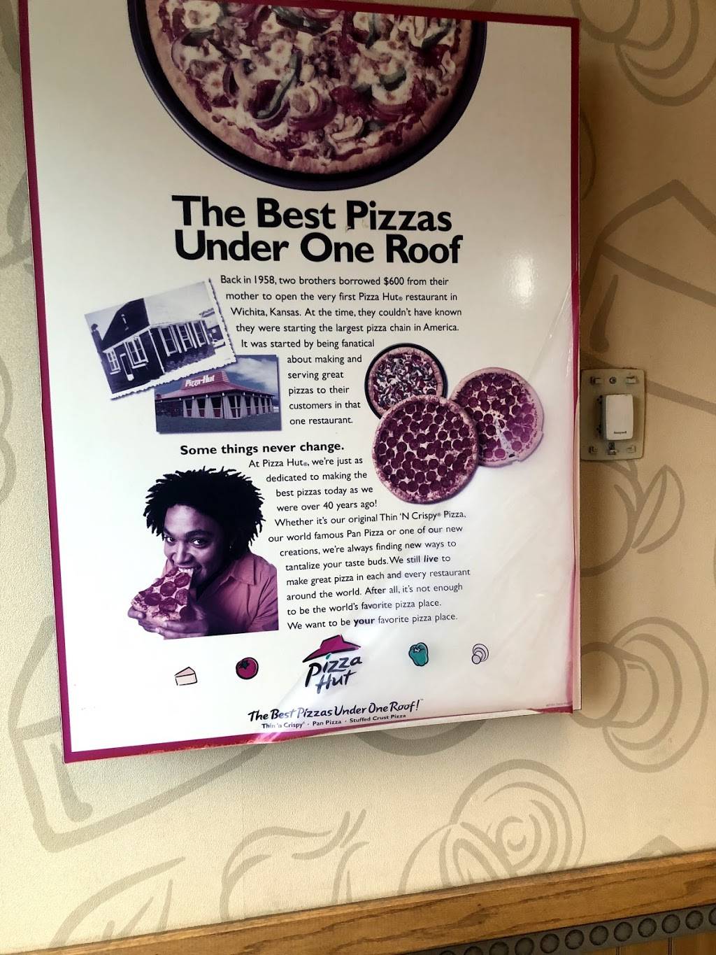 Pizza Hut | meal delivery | 1300-B S Noland Rd, Independence, MO 64055, USA | 8162544660 OR +1 816-254-4660