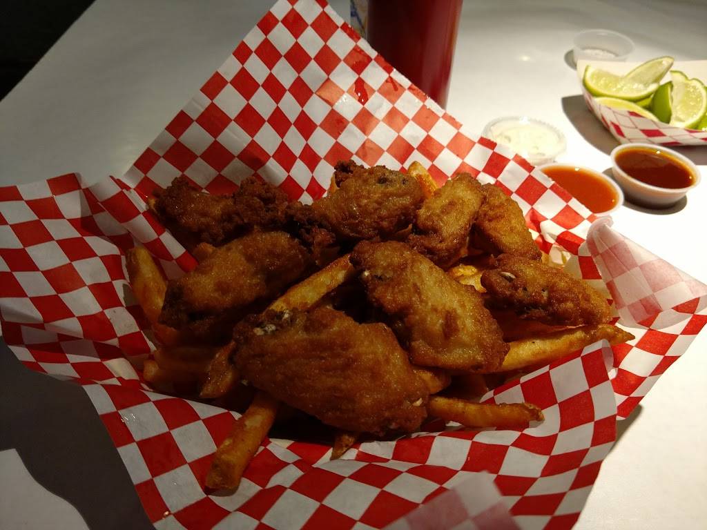 Star Crab | restaurant | 242 E Hospitality Ln, San Bernardino, CA 92408, USA | 9093813008 OR +1 909-381-3008