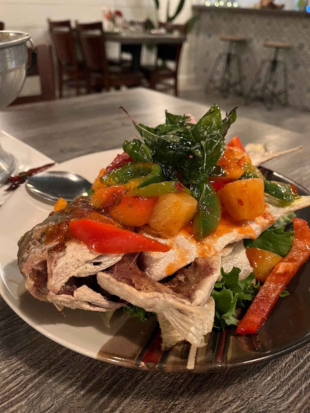 May thai kitchen | restaurant | 1319 Park St, Alameda, CA 94501, USA | 5102638229 OR +1 510-263-8229