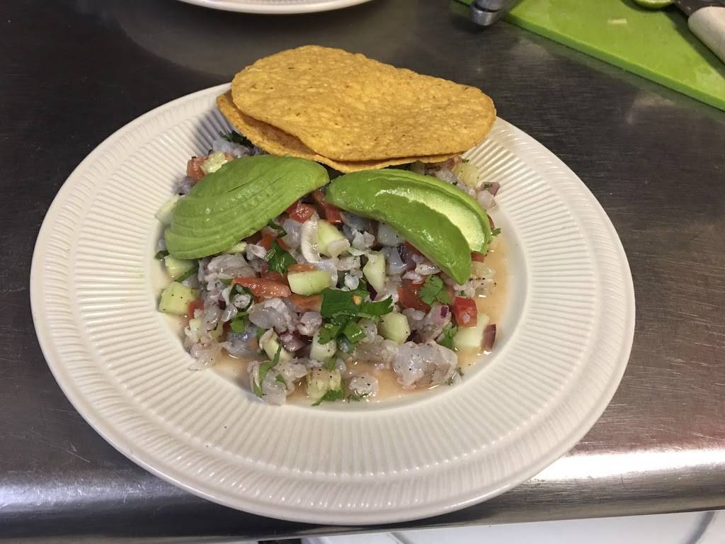 Mariscos Cristel | restaurant | 10038 Vincent Rd, Delhi, CA 95315, USA | 2092501900 OR +1 209-250-1900