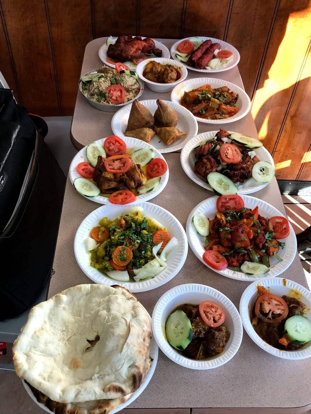 Bismillah Kabab & Curry | restaurant | 1203 Liberty Ave, Brooklyn, NY 11208, USA | 7182353194 OR +1 718-235-3194