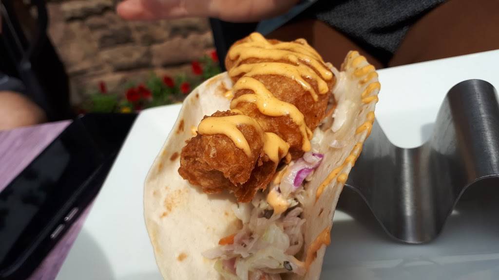 Anchor Bar | restaurant | 2000 Appleby Line, Burlington, ON L7L 6M6, Canada | 2892222525 OR +1 289-222-2525