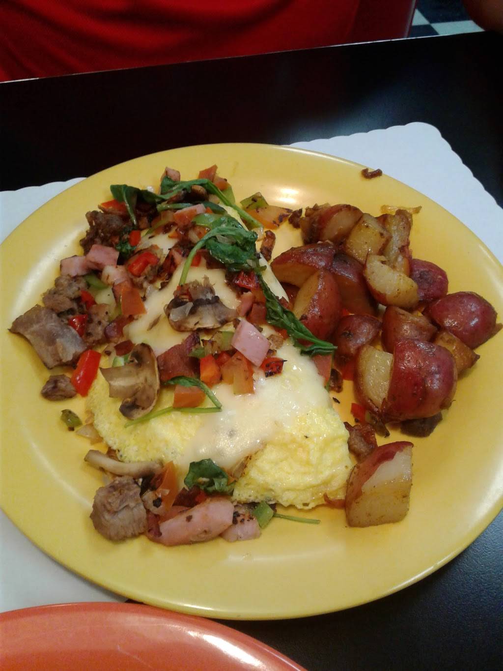 Nickels Diner | restaurant | 1060 Yavapai Dr Suite 1, Rio Rico, AZ 85648, USA | 5202811040 OR +1 520-281-1040