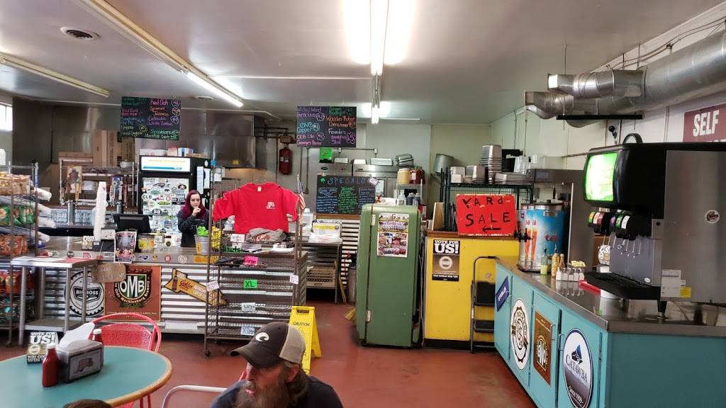 Pita Wheel | restaurant | 1108 E Main St, Dallas, NC 28034, USA | 7047473224 OR +1 704-747-3224