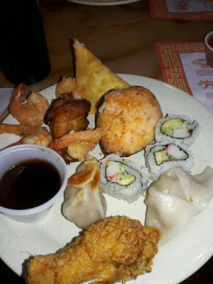 Royal Buffet | restaurant | 591 Memorial Dr G, Chicopee, MA 01020, USA | 4135938838 OR +1 413-593-8838