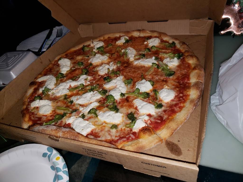 Vitos Gourmet Pizza | restaurant | 1321 N University Dr, Coral Springs, FL 33071, USA | 9547553601 OR +1 954-755-3601