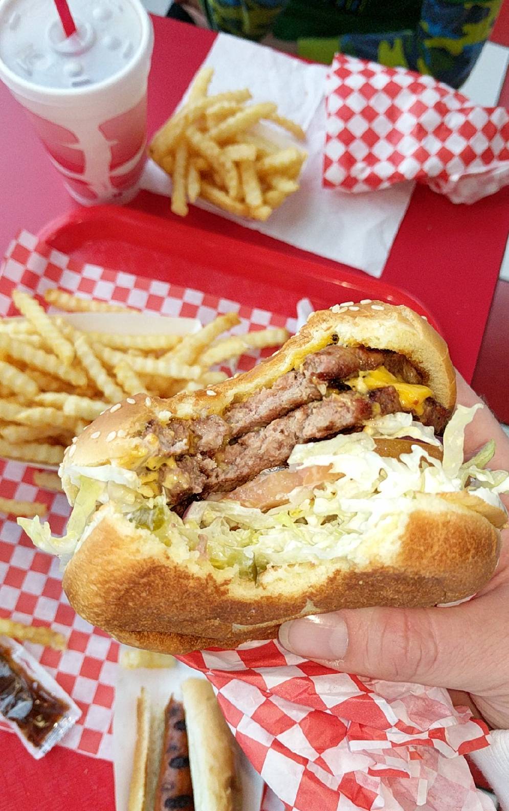 Flame it Burger | restaurant | 4145 N Chestnut Diagonal, Fresno, CA 93727, USA | 5593461797 OR +1 559-346-1797