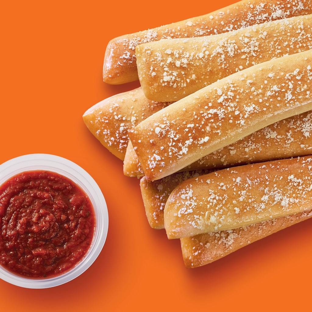 Little Caesars Pizza | meal takeaway | 210 Lisgar Ave, Tillsonburg, ON N4G 4L3, Canada | 5196883241 OR +1 519-688-3241
