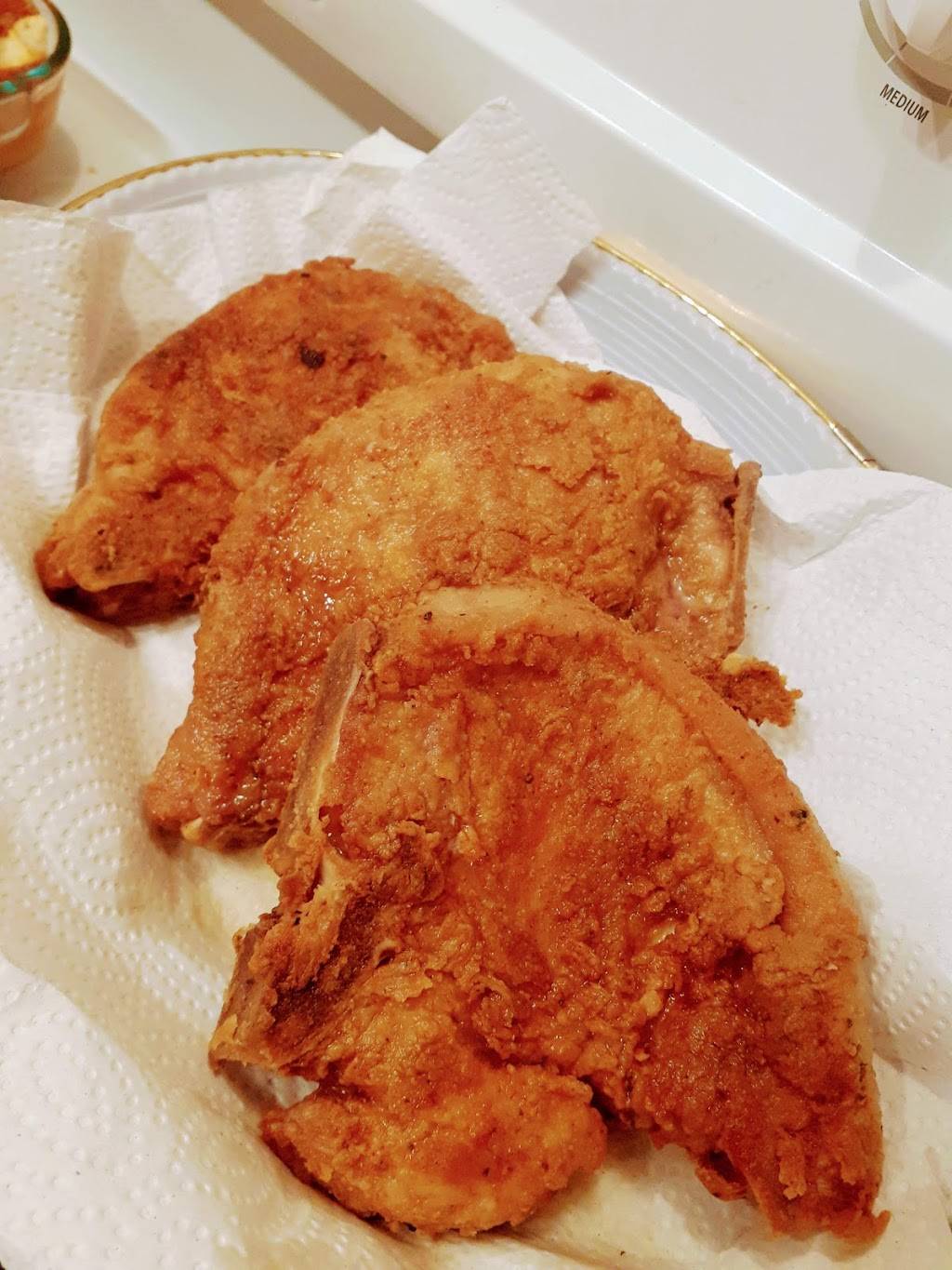 YA MOMMAS KITCHEN | restaurant | 440 W Kiest Blvd, Dallas, TX 75224, USA | 2142060560 OR +1 214-206-0560