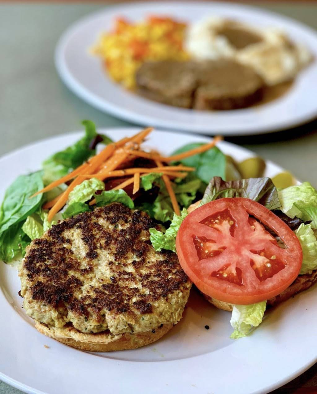 Now Cafe | restaurant | 13714 Michigan Ave, Dearborn, MI 48126, USA | 3135815775 OR +1 313-581-5775