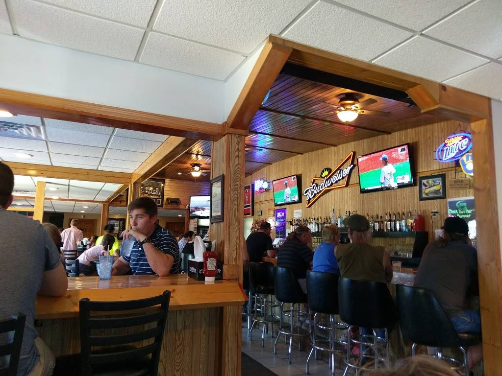 Pit Stop Bar & Grill | restaurant | 1024 Western Ave, Mosinee, WI 54455, USA | 7156933636 OR +1 715-693-3636