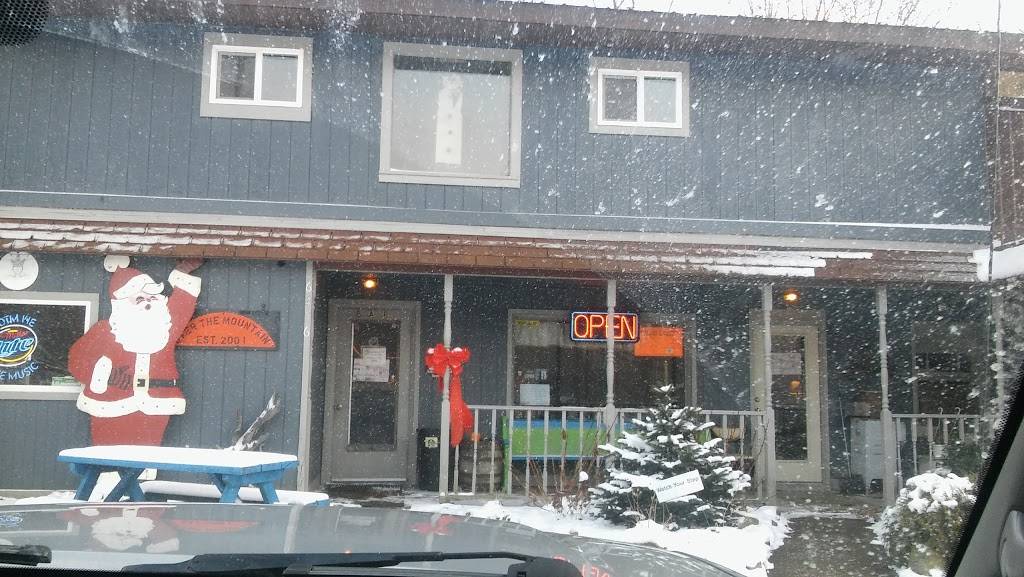 Over The Mountain | restaurant | 6456 Rockton Mountain Hwy, Rockton, PA 15856, USA | 8145835575 OR +1 814-583-5575