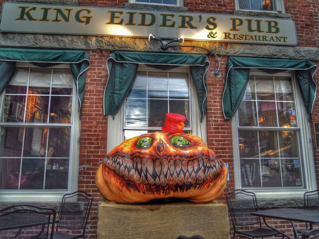 King Eiders Pub | restaurant | 2 Elm St, Damariscotta, ME 04543, USA | 2075636008 OR +1 207-563-6008