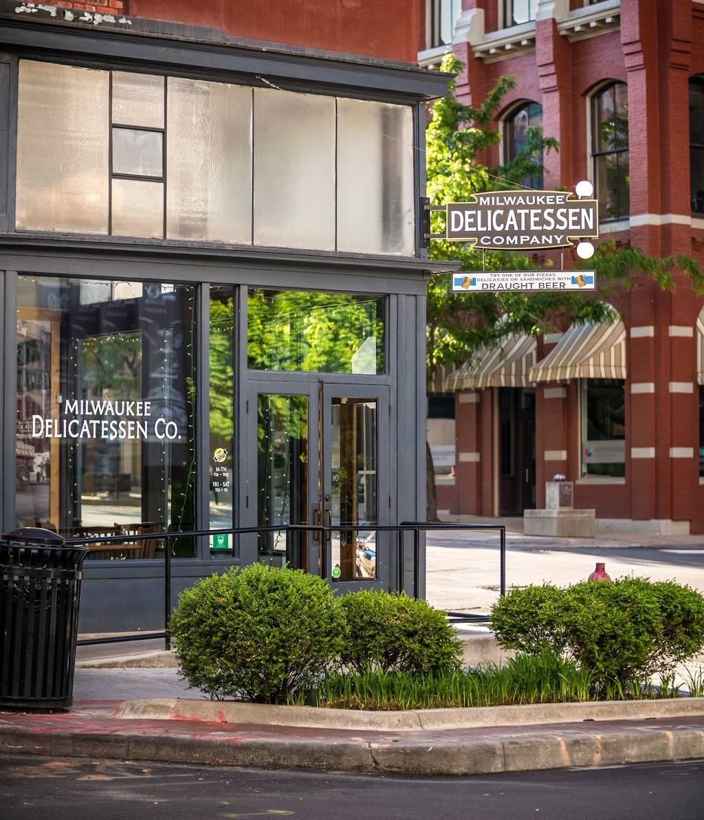 Milwaukee Delicatessen Company | restaurant | 101 W 9th St, Kansas City, MO 64105, USA | 8164716900 OR +1 816-471-6900