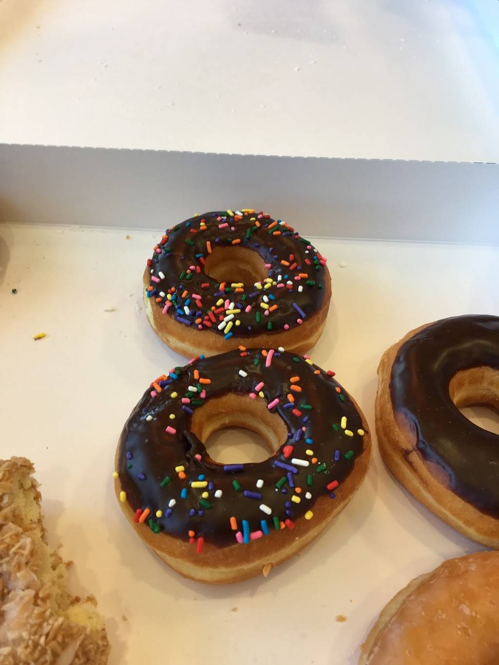 Dunkin | cafe | 1142 Elkton Rd, Newark, DE 19711, USA | 3023693582 OR +1 302-369-3582