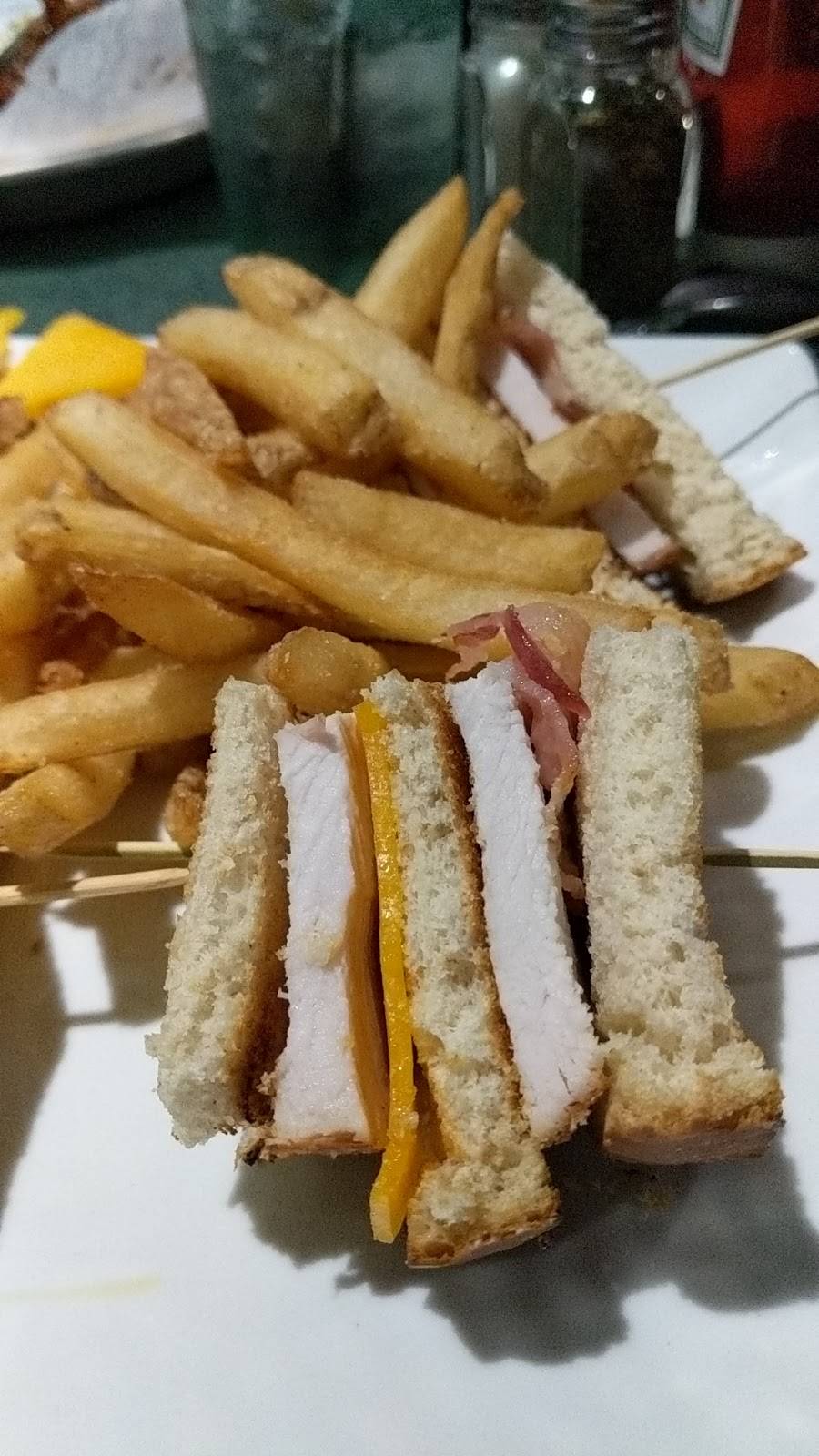 The Greene Turtle Sports Bar & Grille | restaurant | 716 Smithtown Bypass, Smithtown, NY 11787, USA | 6316569086 OR +1 631-656-9086