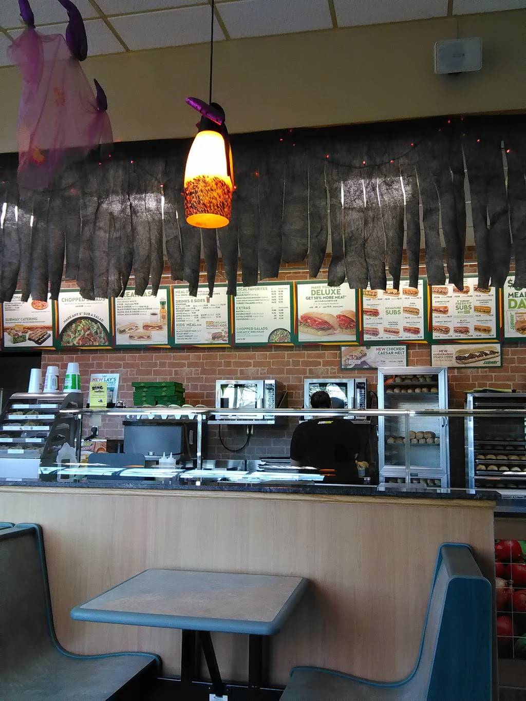 Subway | restaurant | 10320 75th St, Kenosha, WI 53142, USA | 2626946922 OR +1 262-694-6922