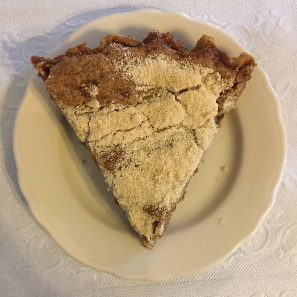 Deitsch Eck Restaurant | restaurant | 87 Penn St, Lenhartsville, PA 19534, USA | 6105628520 OR +1 610-562-8520