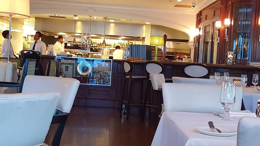 Vintner Grill | restaurant | 10100 W Charleston Blvd #150, Las Vegas, NV 89135, USA | 7022145590 OR +1 702-214-5590