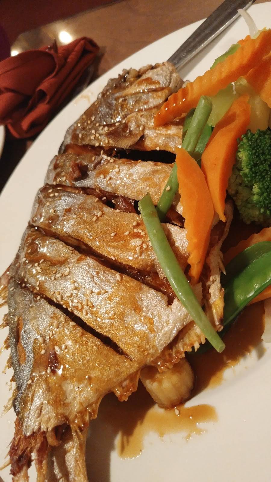 Thon Khao | restaurant | 427 Amherst St, Nashua, NH 03063, USA | 6038831161 OR +1 603-883-1161