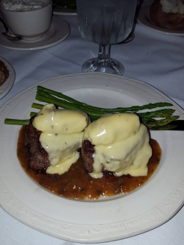 Toms Steak House | restaurant | 1901 W North Ave, Melrose Park, IL 60160, USA | 7083452766 OR +1 708-345-2766