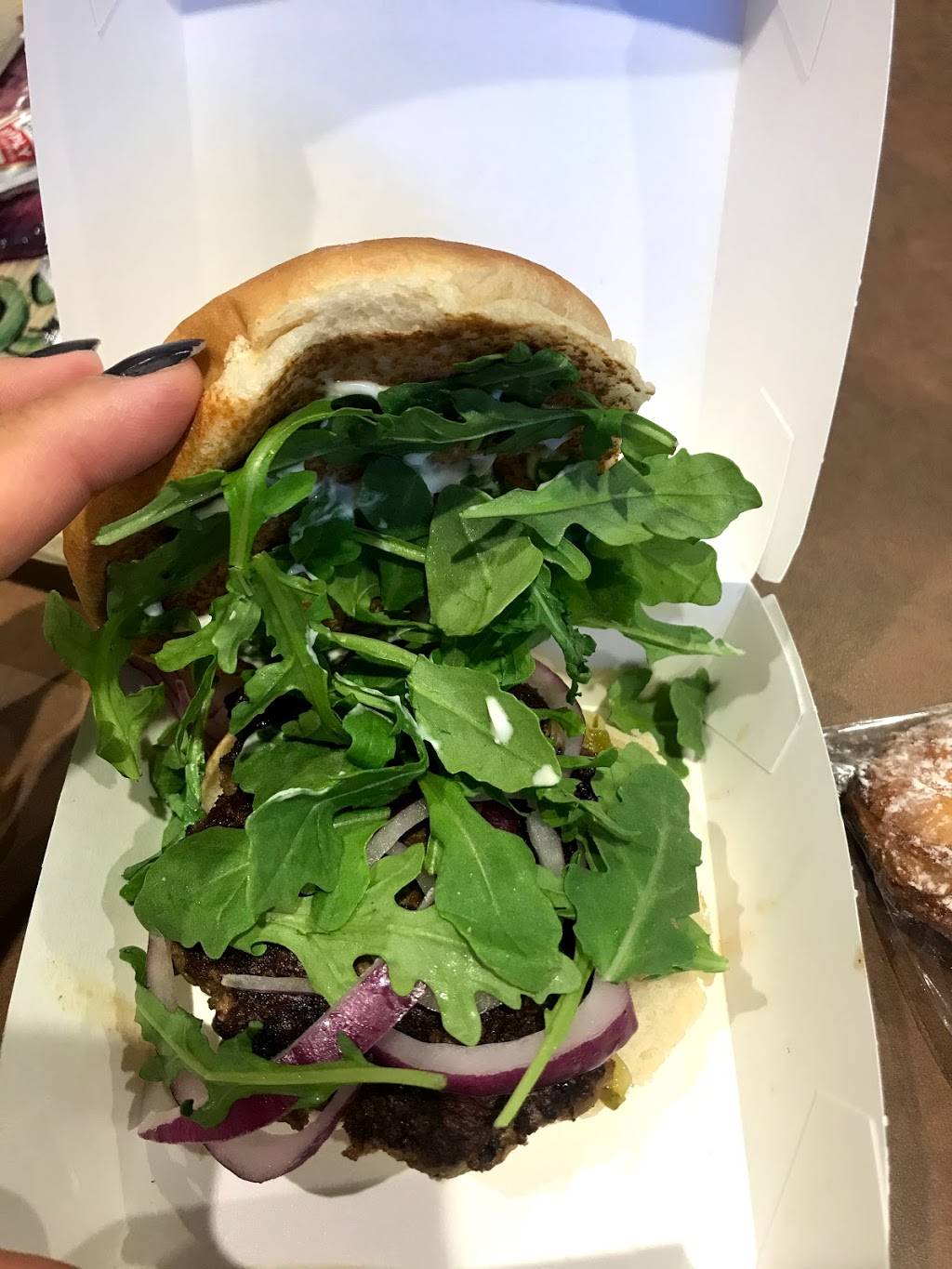 The Burger Bar by Wegmans | restaurant | 106 Corporate Park Dr, Harrison, NY 10604, USA | 9145393765 OR +1 914-539-3765