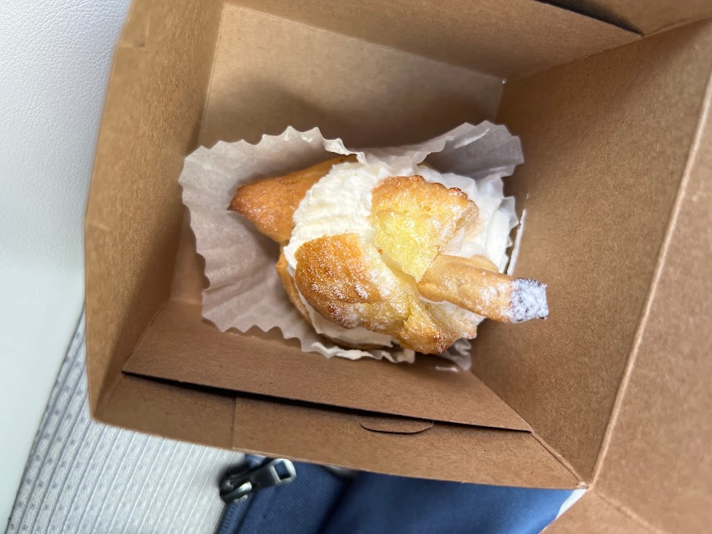 Le Patissiér | bakery | 956 NW Circle Blvd, Corvallis, OR 97330, USA | 5417521785 OR +1 541-752-1785