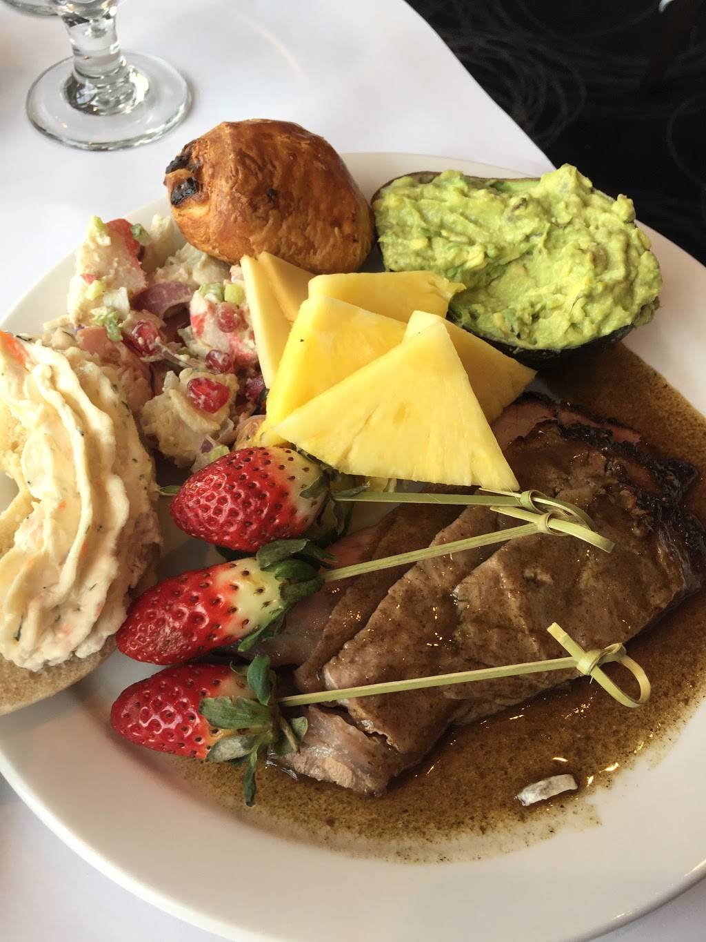 Portovino | restaurant | 8940 Boulevard Leduc #30, Brossard, QC J4Y 0G4, Canada | 4504458716 OR +1 450-445-8716