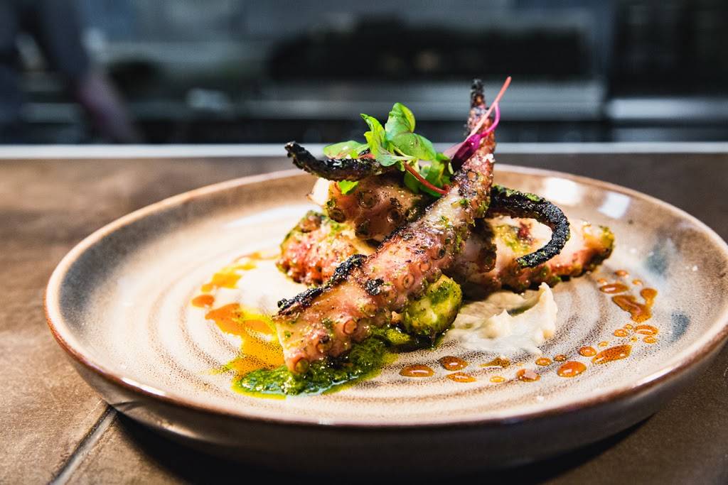 Delia’s Arlington | restaurant | 2931 S Glebe Rd, Arlington, VA 22206, USA | 5714830159 OR +1 571-483-0159