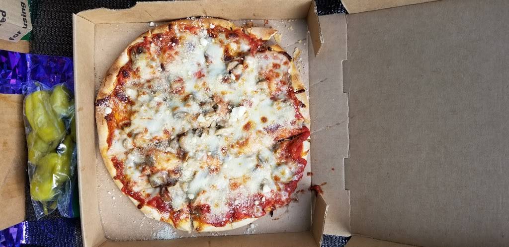 Una Pizza | restaurant | 105 N 3rd St, Boonville, IN 47601, USA | 8128974202 OR +1 812-897-4202