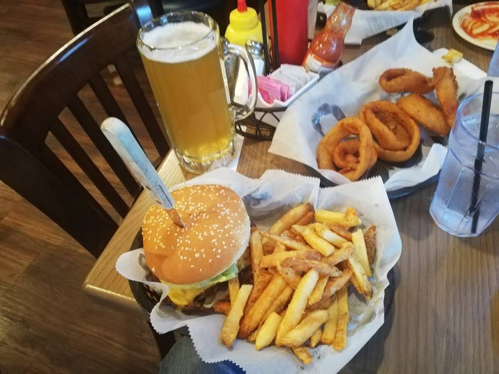 North Shore Inn | restaurant | 107 Higman Park Rd, Benton Harbor, MI 49022, USA | 2697577872 OR +1 269-757-7872