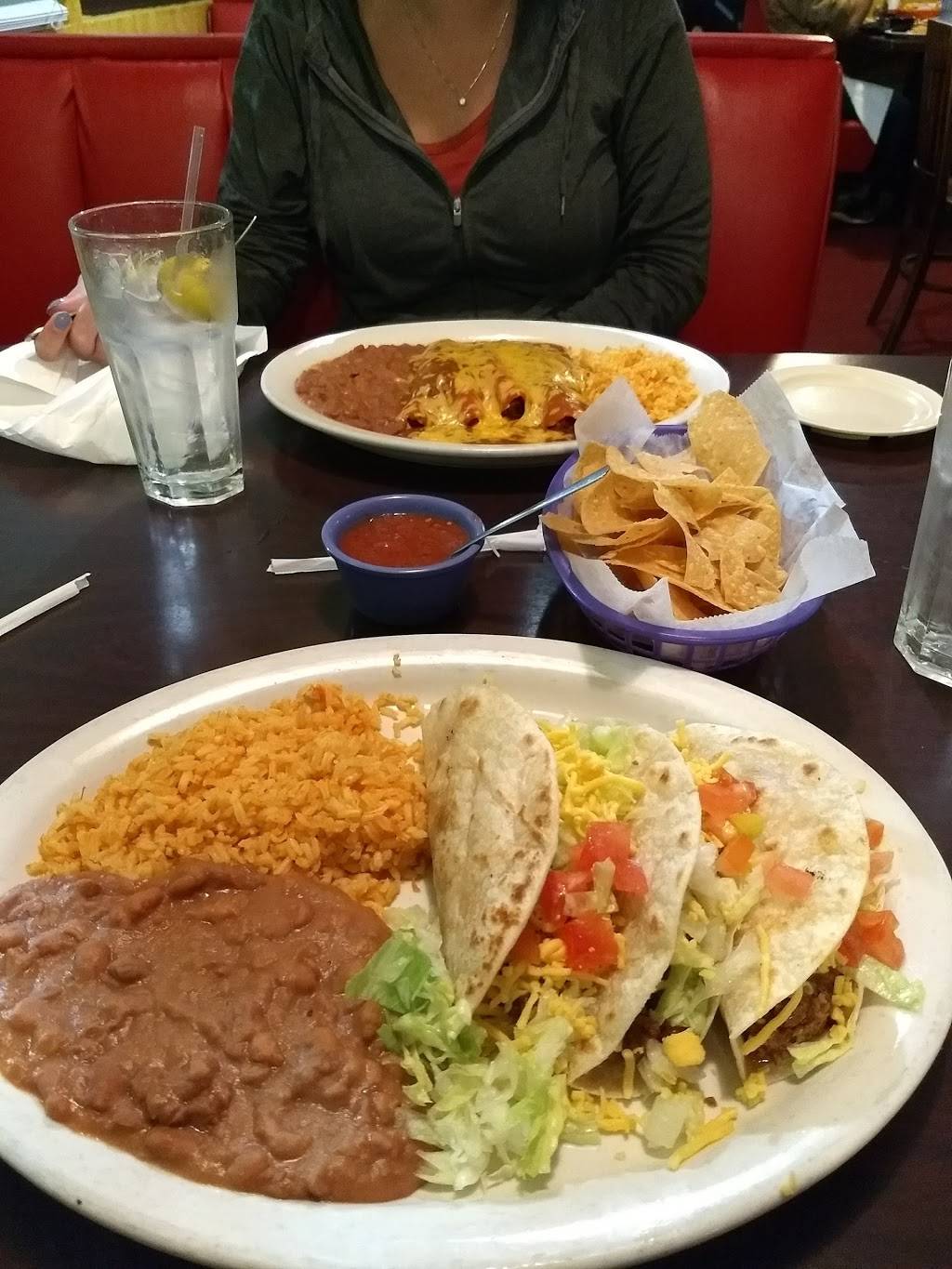 Barcenas Mexican Restaurant | restaurant | Almeda Genoa Rd, Houston, TX 77075, USA | 7139871900 OR +1 713-987-1900