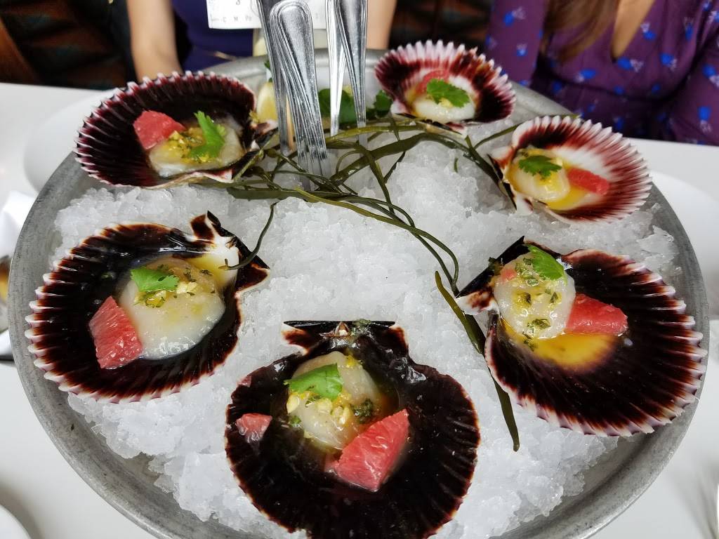 Fishing With Dynamite | restaurant | 1148 Manhattan Ave, Manhattan Beach, CA 90266, USA | 3108936299 OR +1 310-893-6299