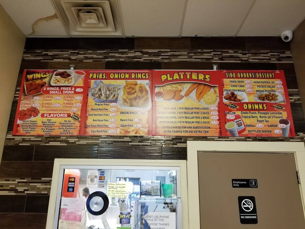 Wing Snack Express | restaurant | 3570 Holiday Dr #1, New Orleans, LA 70114, USA | 5043666225 OR +1 504-366-6225