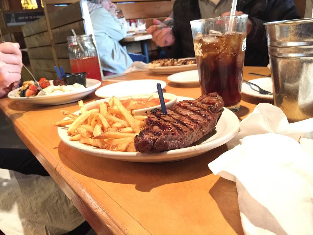 Logans Roadhouse | restaurant | 351 S, Perry Rd, Plainfield, IN 46168, USA | 3178385190 OR +1 317-838-5190