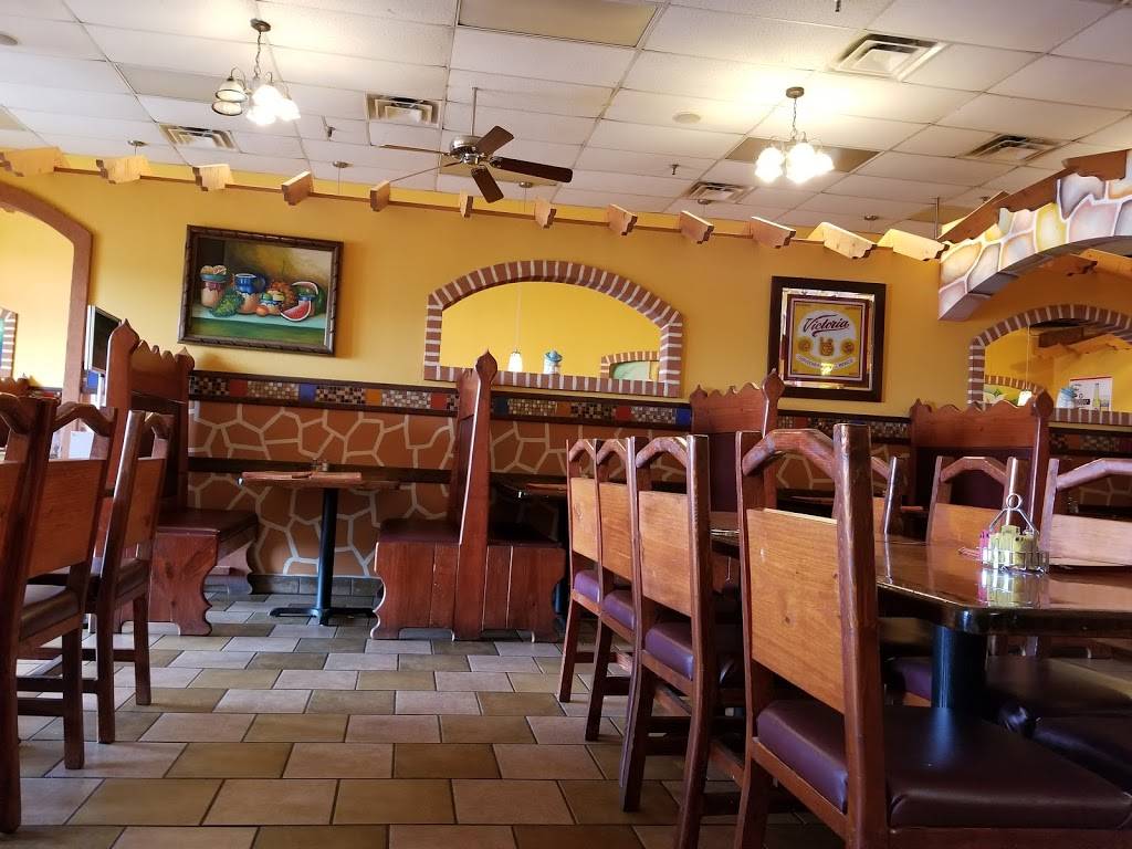 La Carreta Mexican Restaurant | restaurant | 119 Western Plaza Dr, Newport, TN 37821, USA | 4236250485 OR +1 423-625-0485