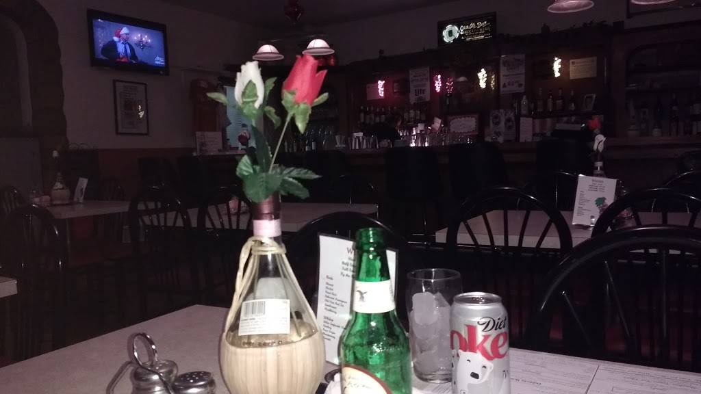 White Rose Spaghetti House | restaurant | 802 Standard Ave, Masury, OH 44438, USA | 3304488823 OR +1 330-448-8823