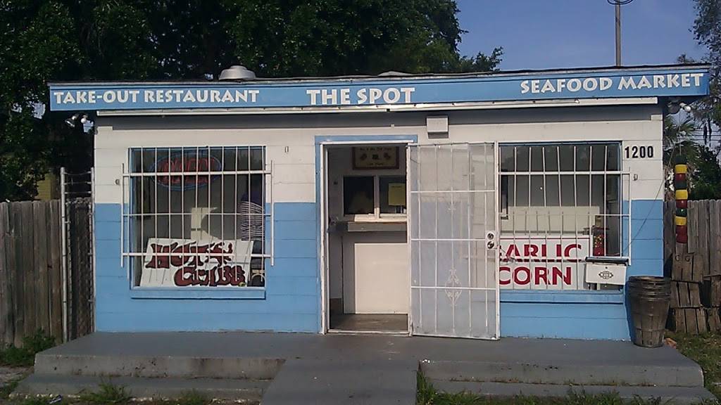 The Spot | restaurant | 1200 Dr. M.L.K. Jr St S, St. Petersburg, FL 33705, USA | 7272497878 OR +1 727-249-7878