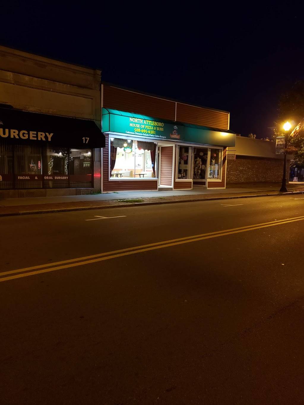 North Attleboro House of Pizza | restaurant | 15 N Washington St, North Attleborough, MA 02760, USA | 5086956381 OR +1 508-695-6381