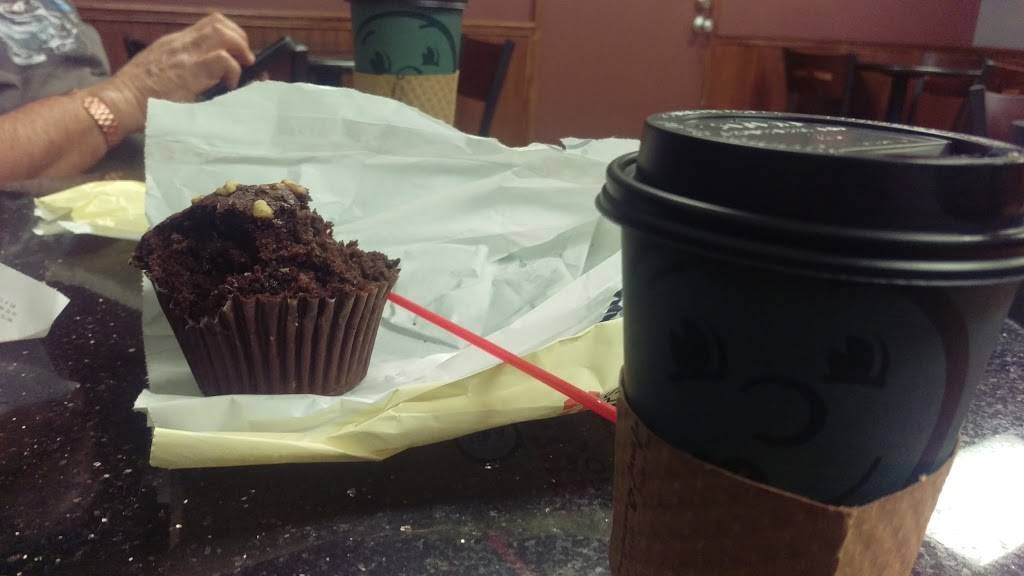 Yum Yum Donuts | cafe | 3205 Baldwin Park Blvd, Baldwin Park, CA 91706, USA | 6269629231 OR +1 626-962-9231