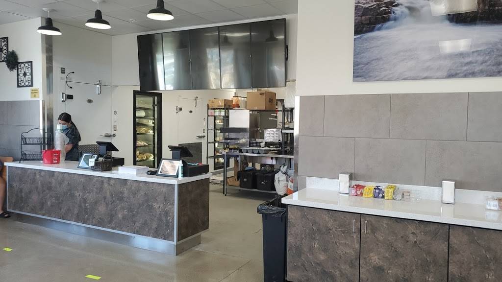 Silver Summit Cafe | restaurant | 220 S Main St, Kamas, UT 84036, USA | 4357839538 OR +1 435-783-9538