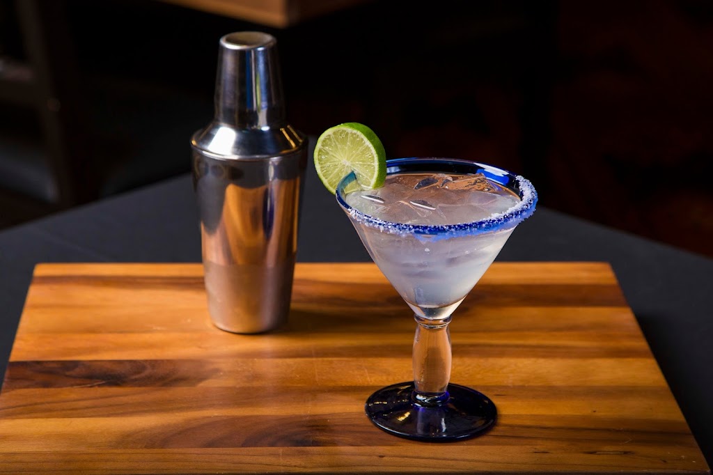 Macayos Mexican Food | restaurant | 8608 E Shea Blvd, Scottsdale, AZ 85260, USA | 4805900658 OR +1 480-590-0658