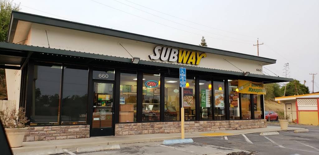 Subway Restaurants | restaurant | 660 CA-12, Rio Vista, CA 94571, USA | 7073744444 OR +1 707-374-4444