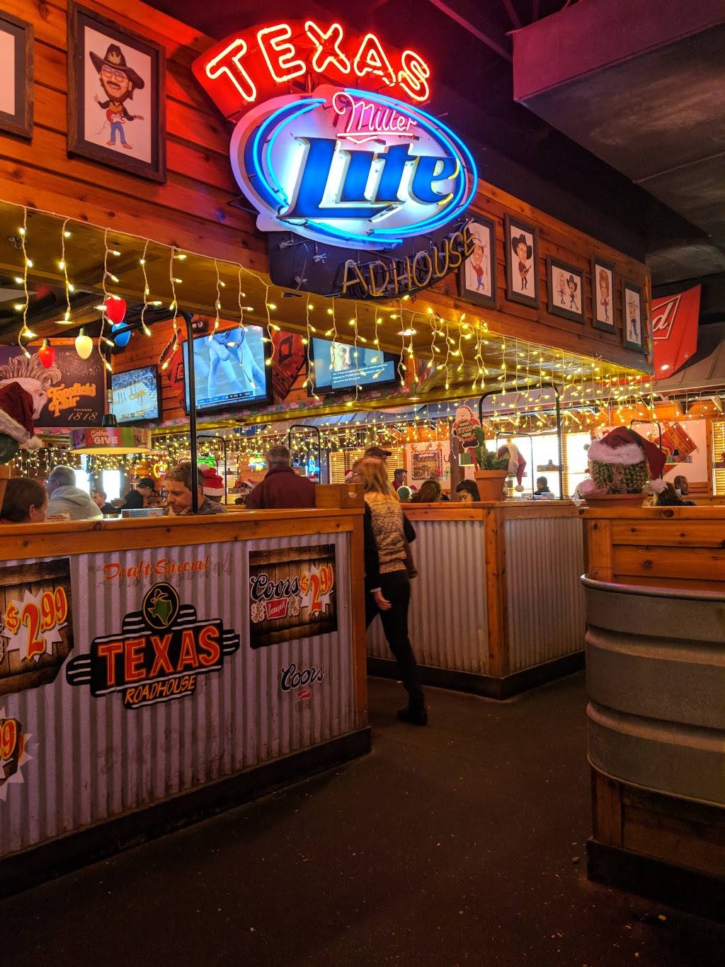 Texas Roadhouse | restaurant | 301 Newbury St, Danvers, MA 01923, USA | 9786469201 OR +1 978-646-9201