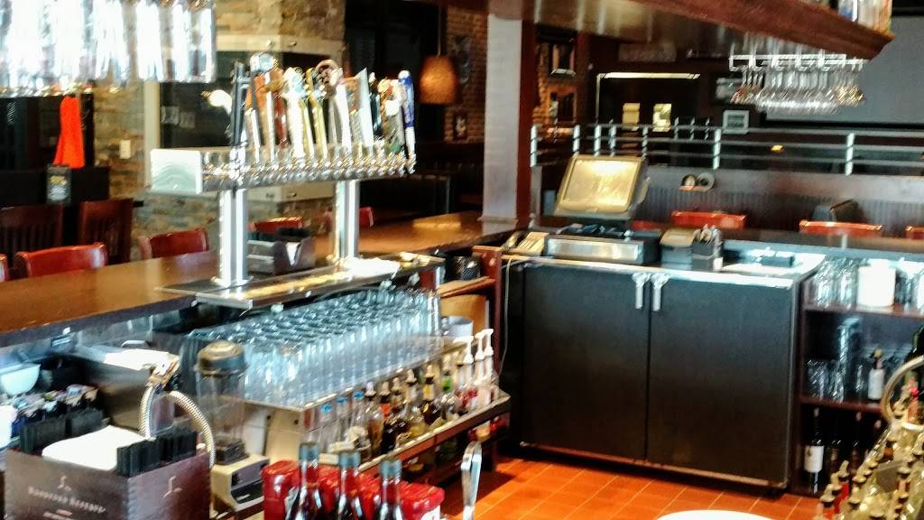 Rusty Bucket Restaurant and Tavern | restaurant | 6025 Kruse Dr #148, Solon, OH 44139, USA | 4402482300 OR +1 440-248-2300