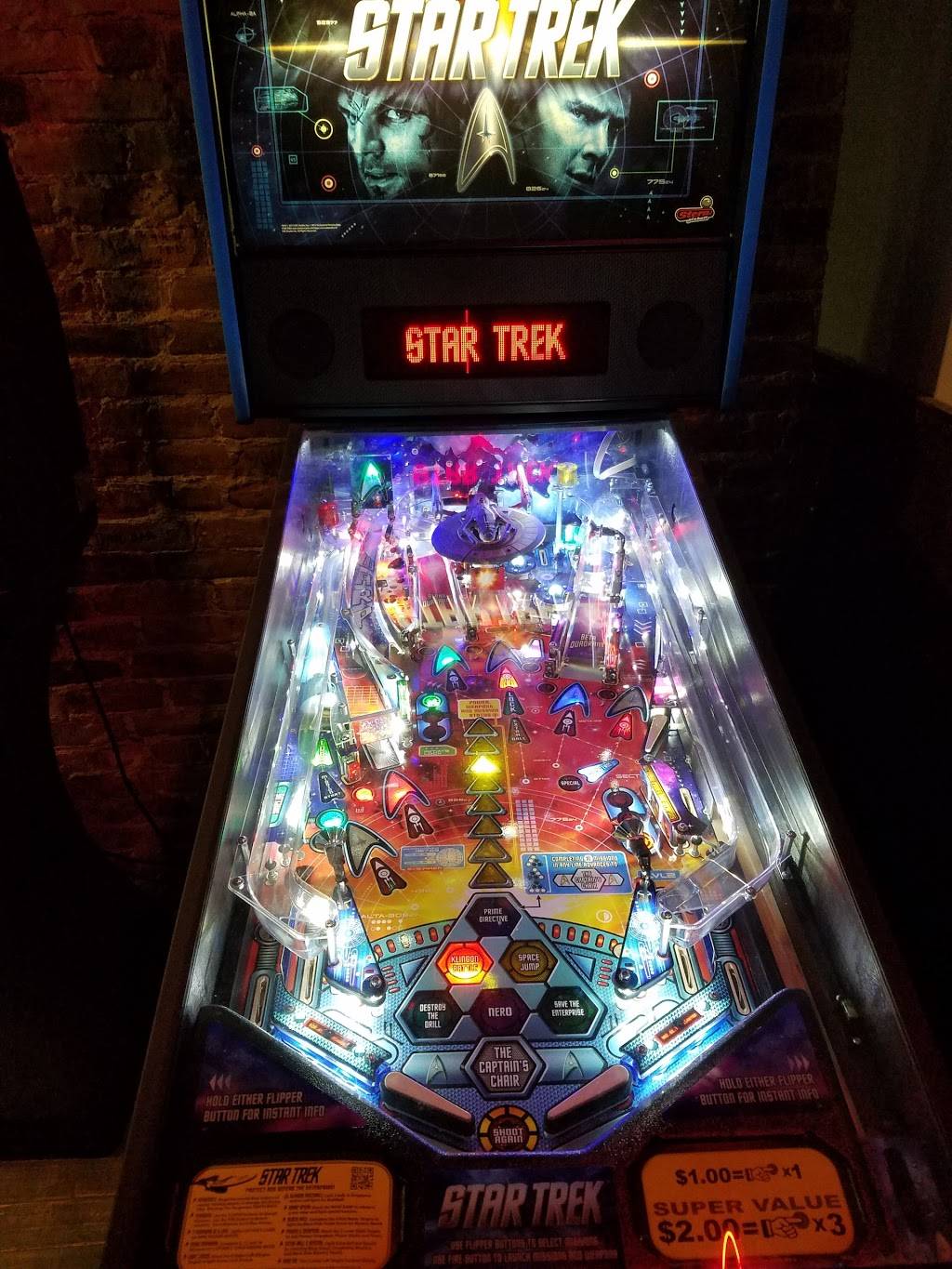 X Pub | restaurant | 520 Sumner Ave, Springfield, MA 01108, USA | 4137399052 OR +1 413-739-9052