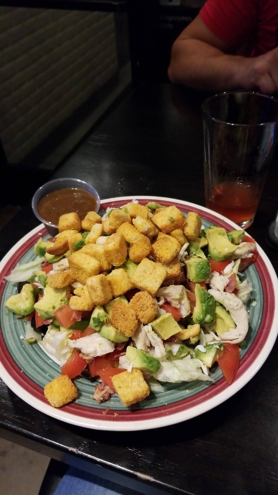 Lamppost Pizza Main Street Brewery | restaurant | 493 N Main St, Corona, CA 92880, USA | 9513711471 OR +1 951-371-1471