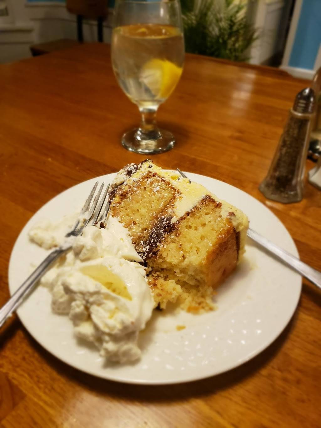 The Boardwalk Grille | restaurant | 5 Temple Ave, Old Orchard Beach, ME 04064, USA | 2079348100 OR +1 207-934-8100